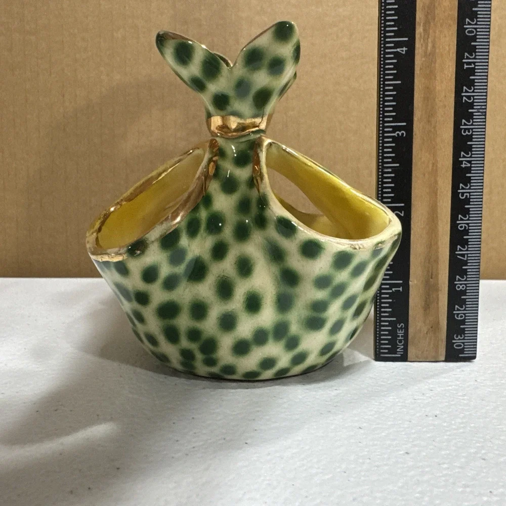 VTG Polychrome Enamel Handkerchief Vase Basket Green Dots Mica Italy Small size